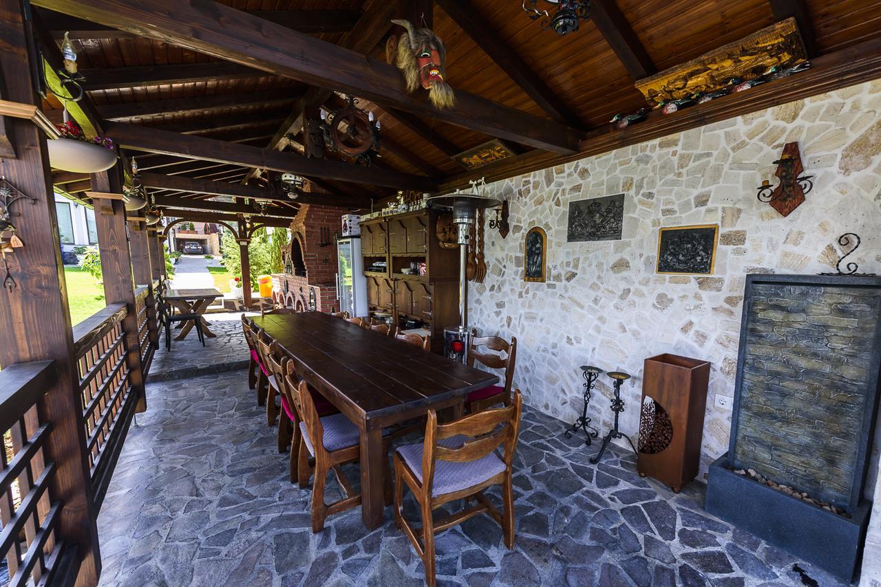 Hotel Casa Andrei Orşova Exterior foto